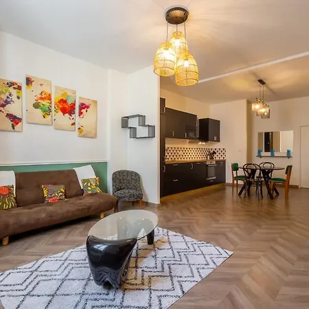 L'appart Haussmannien - Elegance Et Modernite Poitiers